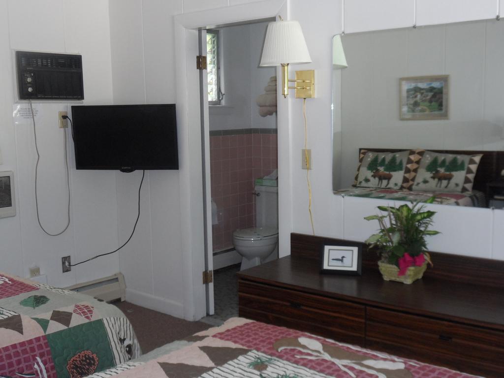 White Oak Motel & Cottagesホールダーネス 部屋 写真