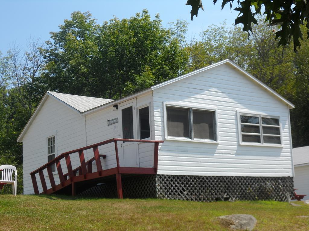White Oak Motel & Cottagesホールダーネス 部屋 写真