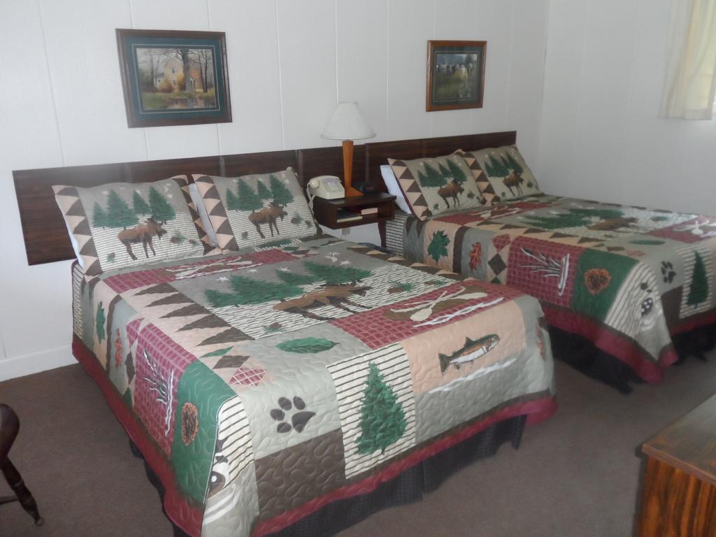 White Oak Motel & Cottagesホールダーネス 部屋 写真