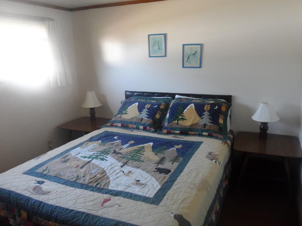 White Oak Motel & Cottagesホールダーネス 部屋 写真